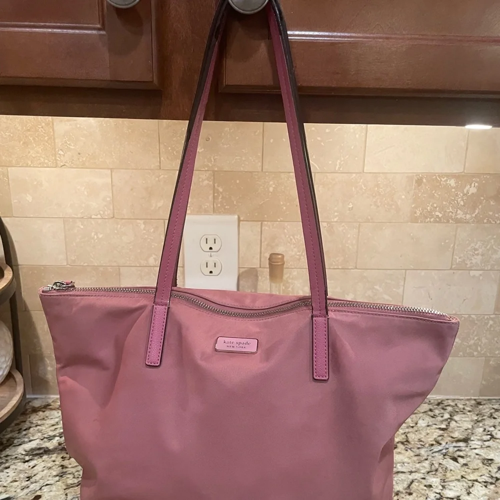 Kate Spade Medium Nylon Hayden Top d Tote, Pink, Zipper Closure - Picture 6 of 11